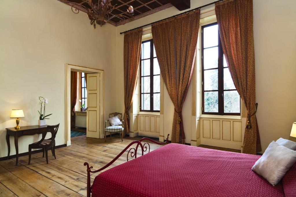 Villa Soleil Colleretto Giacosa Pokoj fotografie